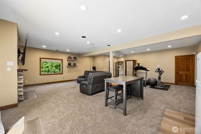 3202 170th Avenue E, Lake Tapps, WA 98391