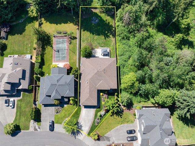 3202 170th Avenue E, Lake Tapps, WA 98391