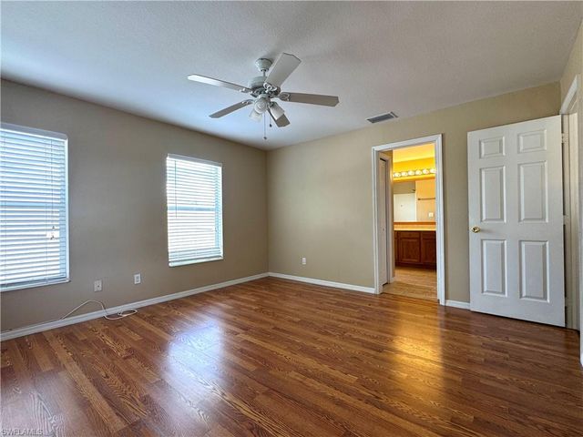 117 Shadow Lakes DR, Lehigh Acres, FL 33974