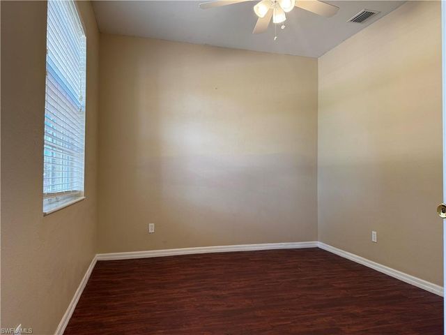 117 Shadow Lakes DR, Lehigh Acres, FL 33974