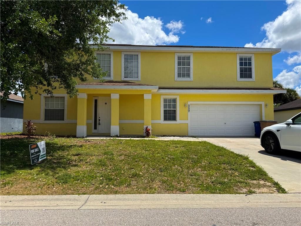 117 Shadow Lakes DR, Lehigh Acres, FL 33974