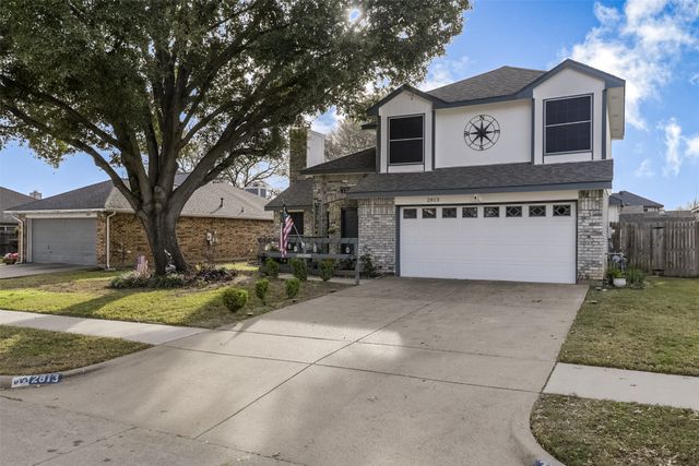 2813 White Oak Drive, Grand Prairie, TX 75052