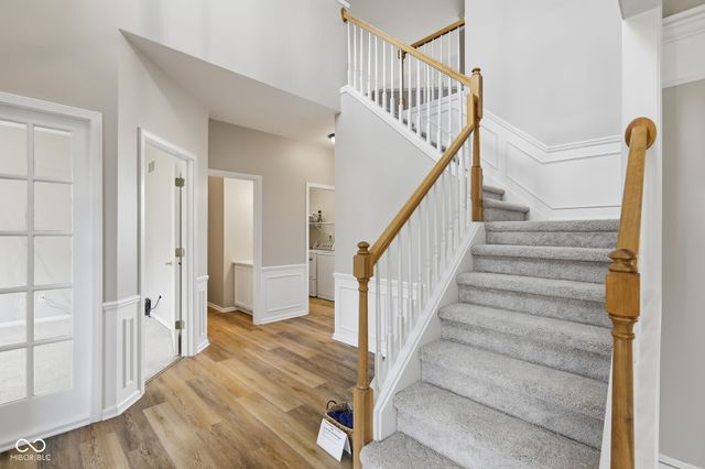 319 W Columbine Lane, Westfield, IN 46074