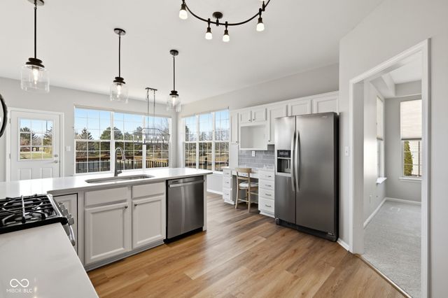 319 W Columbine Lane, Westfield, IN 46074