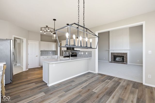 319 W Columbine Lane, Westfield, IN 46074