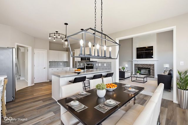 319 W Columbine Lane, Westfield, IN 46074