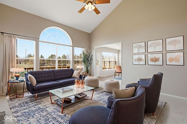 319 W Columbine Lane, Westfield, IN 46074