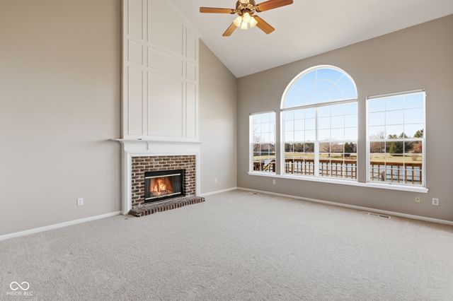 319 W Columbine Lane, Westfield, IN 46074