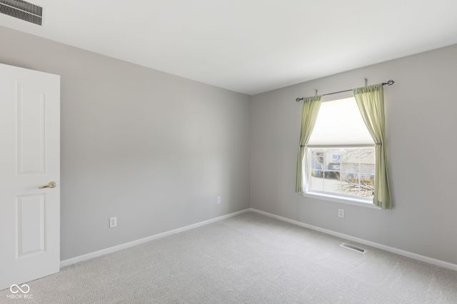 319 W Columbine Lane, Westfield, IN 46074