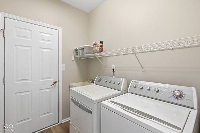 319 W Columbine Lane, Westfield, IN 46074