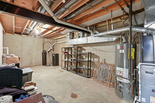 319 W Columbine Lane, Westfield, IN 46074