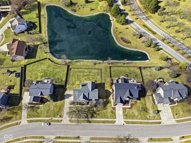 319 W Columbine Lane, Westfield, IN 46074