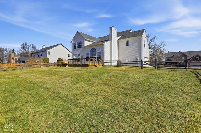 319 W Columbine Lane, Westfield, IN 46074