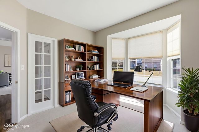 319 W Columbine Lane, Westfield, IN 46074