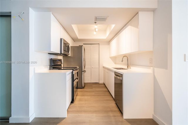 90 Alton Rd 2807, Miami Beach, FL 33139