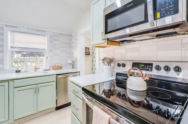413 E Mell Street, Pooler, GA 31322