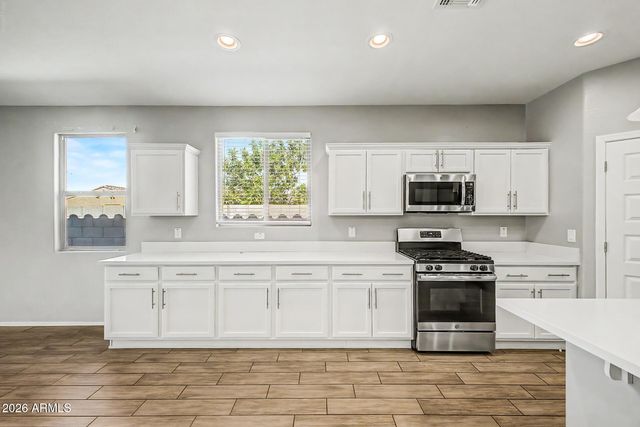 18362 W ILLINI Street, Goodyear, AZ 85338