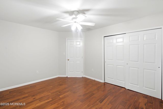 8 Cabin Brook Crescent Crest, Manchester, NJ 08759