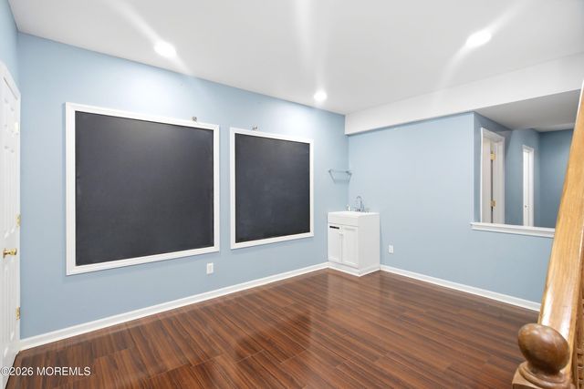 8 Cabin Brook Crescent Crest, Manchester, NJ 08759