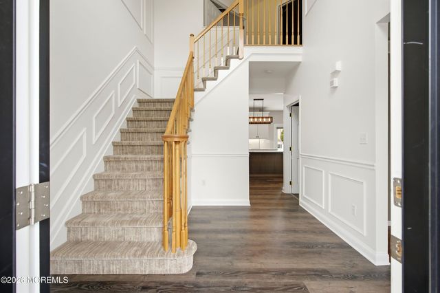 8 Cabin Brook Crescent Crest, Manchester, NJ 08759