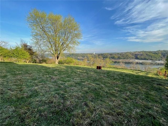 758 Parkview Drive, O'hara, PA 15215
