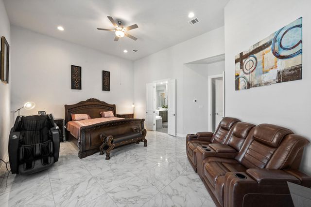 2132 Novara TRL, Leander, TX 78641