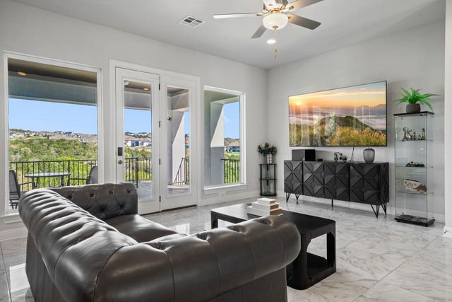 2132 Novara TRL, Leander, TX 78641