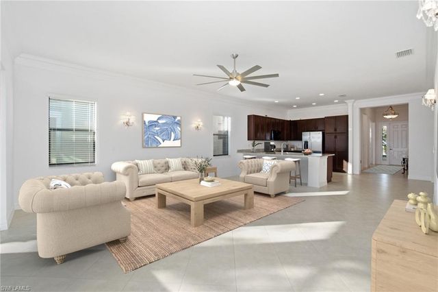 3322 Baltic DR, Naples, FL 34119