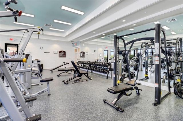 3322 Baltic DR, Naples, FL 34119