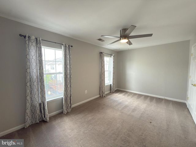 21843 RYAN PARK TER, Ashburn, VA 20147