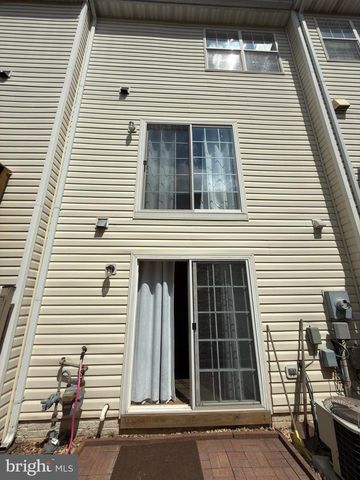 21843 RYAN PARK TER, Ashburn, VA 20147