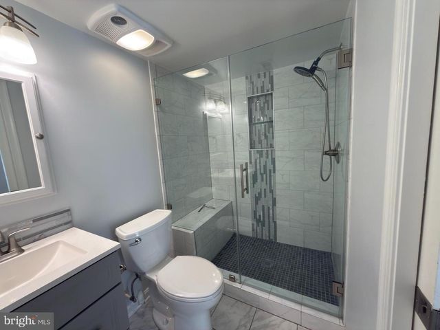 21843 RYAN PARK TER, Ashburn, VA 20147