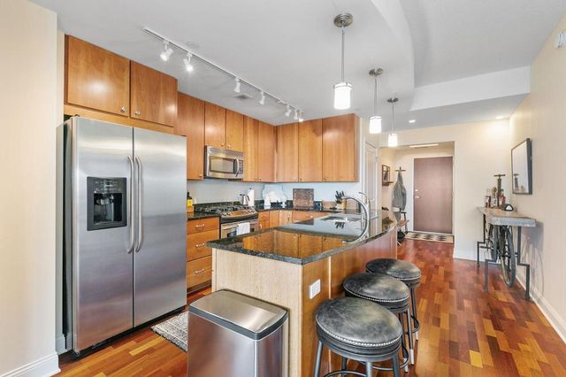 100 3rd Avenue S 1703, Minneapolis, MN 55401