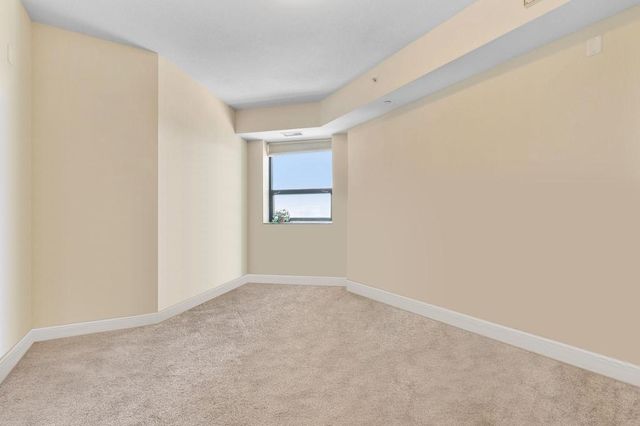 100 3rd Avenue S 1703, Minneapolis, MN 55401