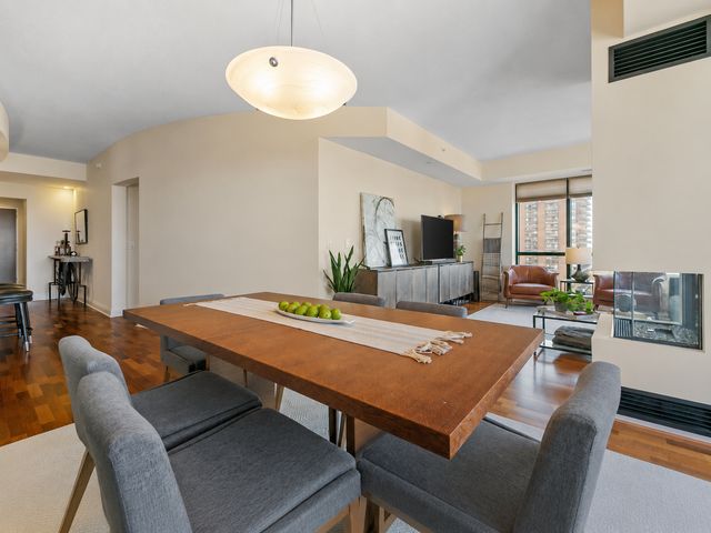 100 3rd Avenue S 1703, Minneapolis, MN 55401