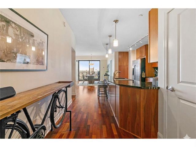 100 3rd Avenue S 1703, Minneapolis, MN 55401