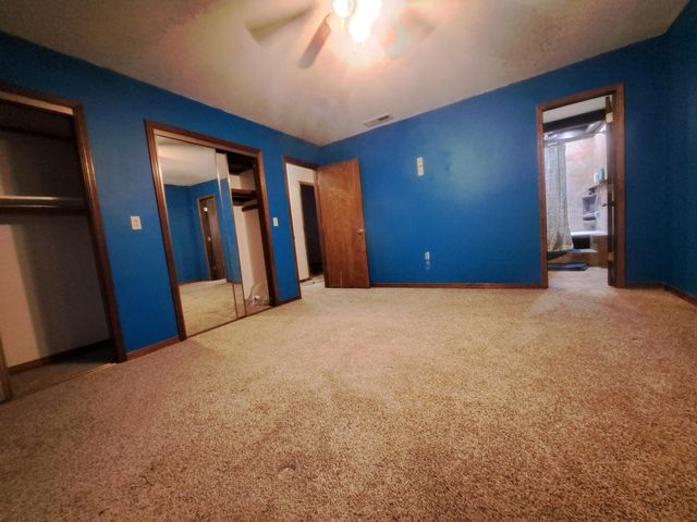 17723 Karen Drive, Neosho, MO 64850