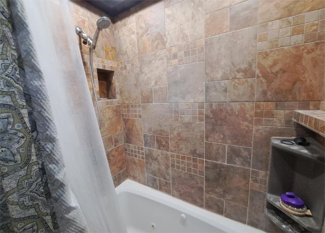 17723 Karen Drive, Neosho, MO 64850