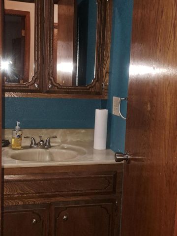 17723 Karen Drive, Neosho, MO 64850