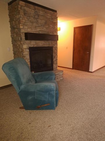 17723 Karen Drive, Neosho, MO 64850