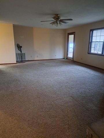 17723 Karen Drive, Neosho, MO 64850