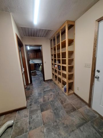 17723 Karen Drive, Neosho, MO 64850