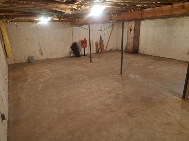 17723 Karen Drive, Neosho, MO 64850