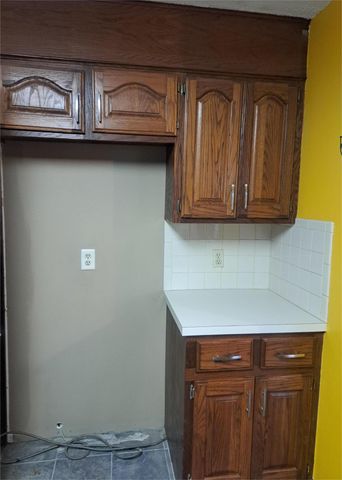 17723 Karen Drive, Neosho, MO 64850