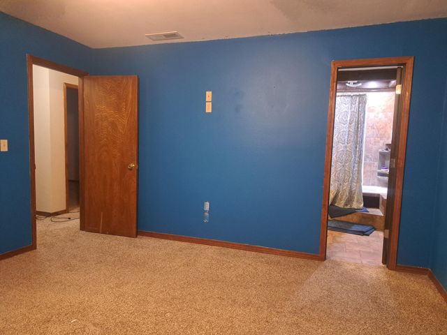 17723 Karen Drive, Neosho, MO 64850