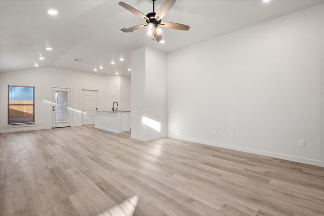 3024 138th Place, Lubbock, TX 79423