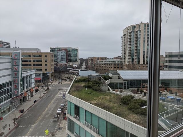 1720 Maple Avenue 710, Evanston, IL 60201