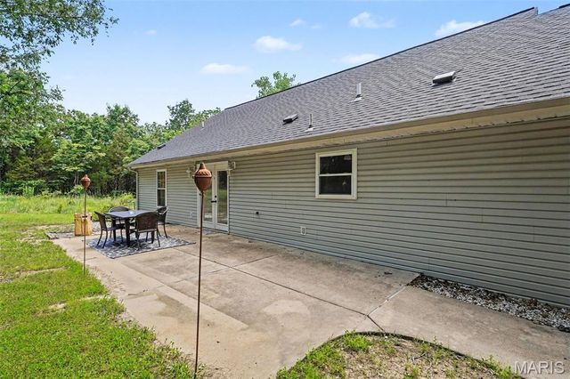 9618 E Vista Drive, Hillsboro, MO 63050