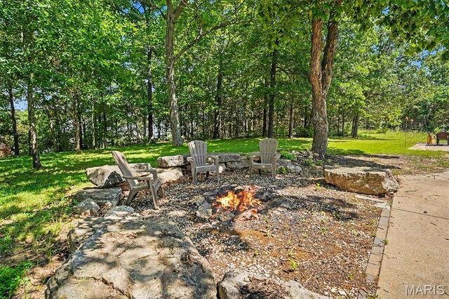 9618 E Vista Drive, Hillsboro, MO 63050