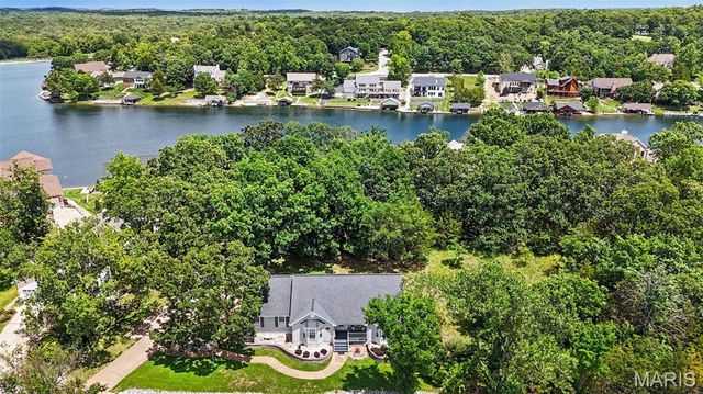 9618 E Vista Drive, Hillsboro, MO 63050
